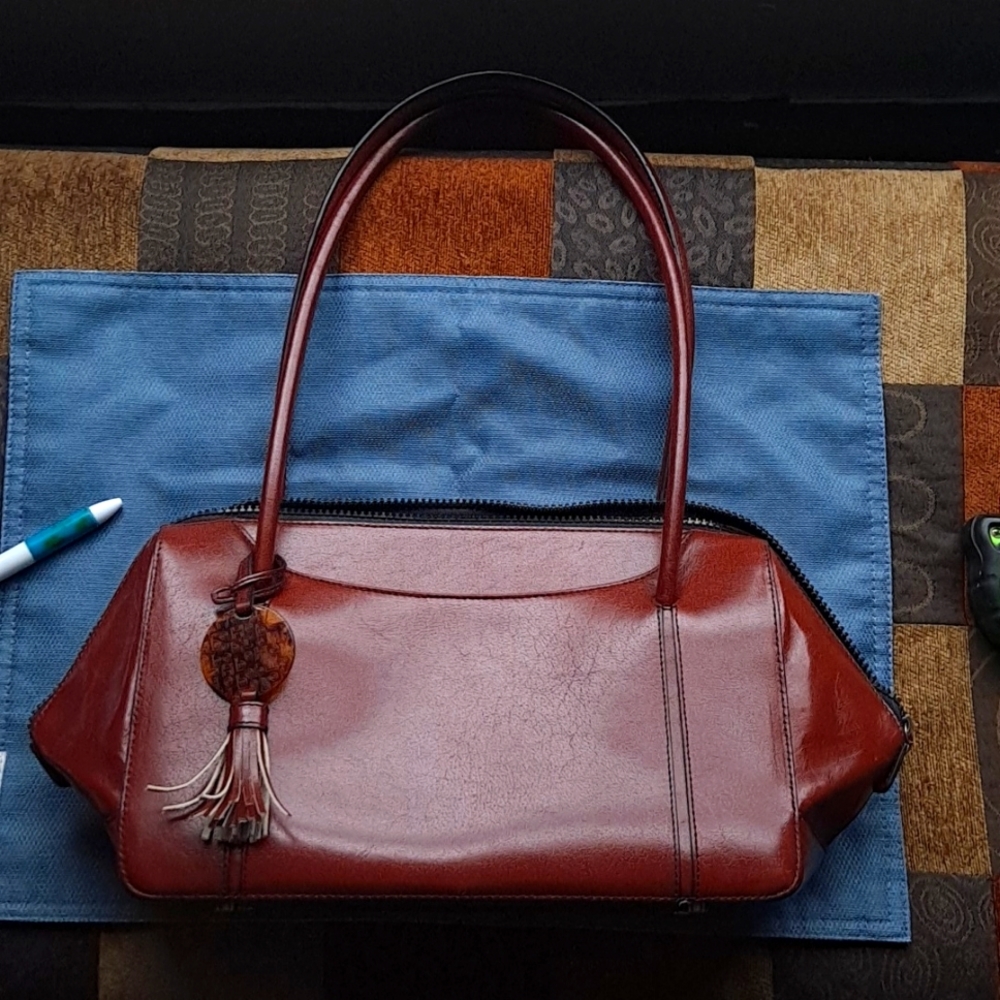 Hobo shoulder bag